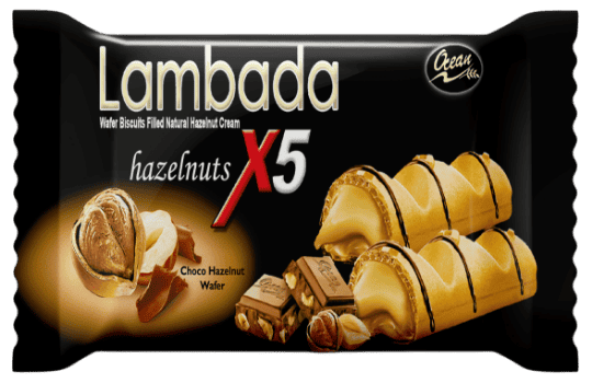 ويفر اهرامات محشو بكريمة البندق الطبيعي